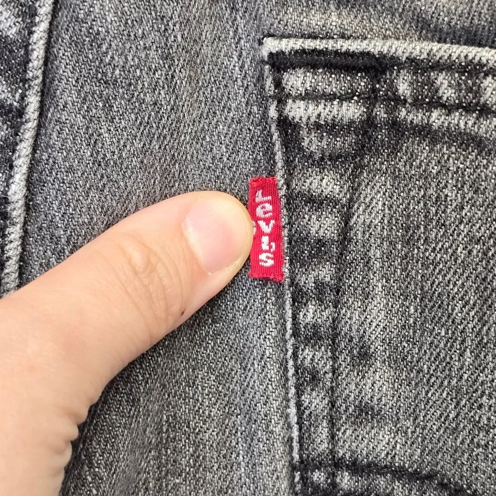 Levi's 501 Men's 32x32 Striaght Fit Stone Washed Gray Denim Jeans 501-6275